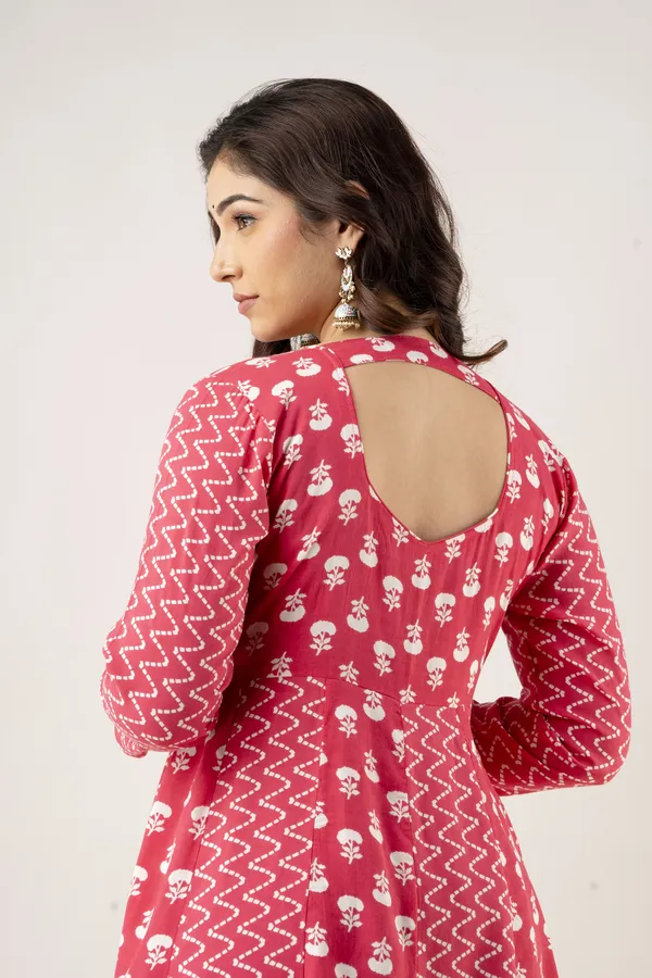 Women_Cotton_And_Rayon_Printed_Anarkali_Kurta_And_Dupatta_Set